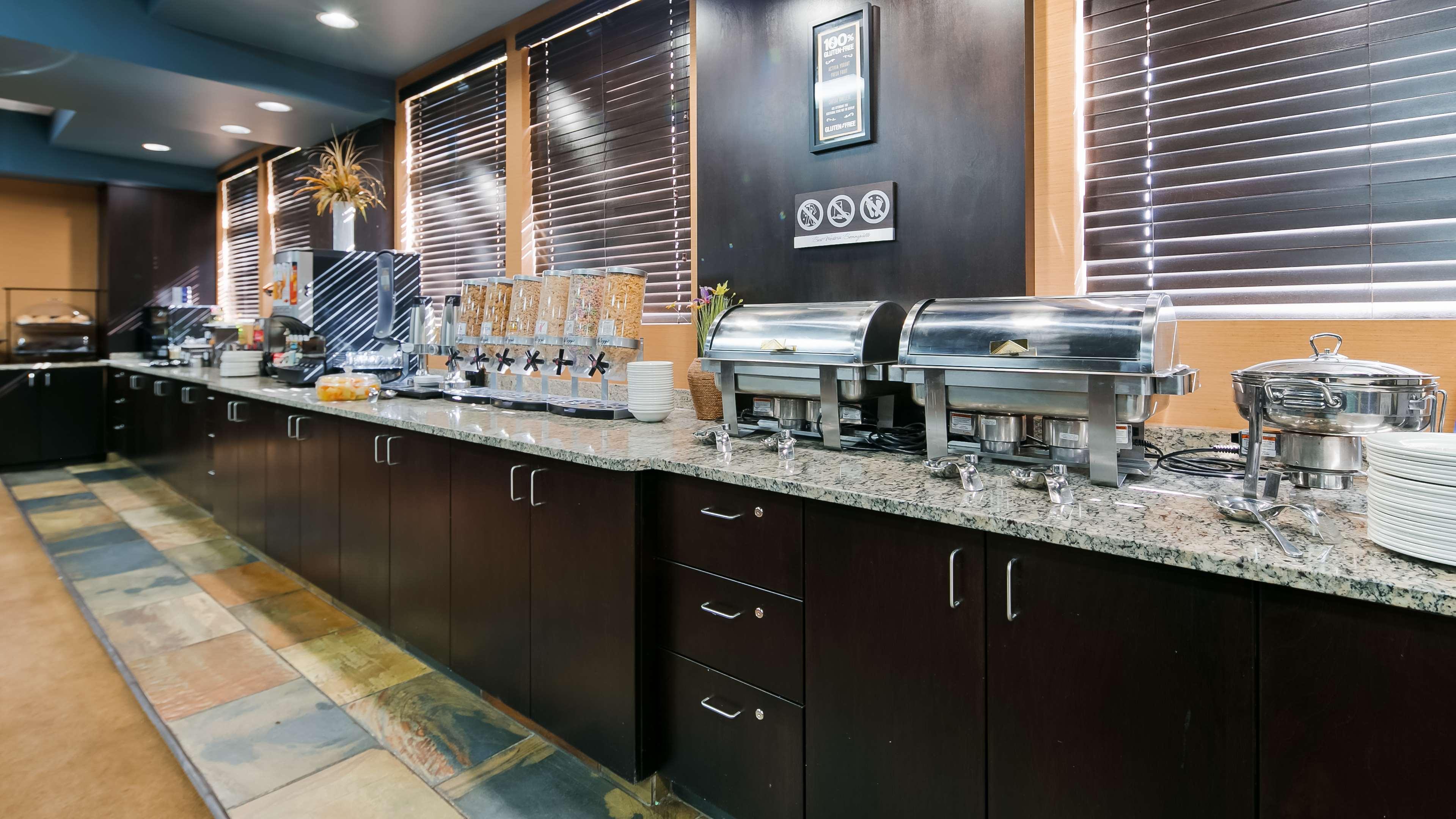 Best Western Bonnyville Inn&Suites Exterior foto